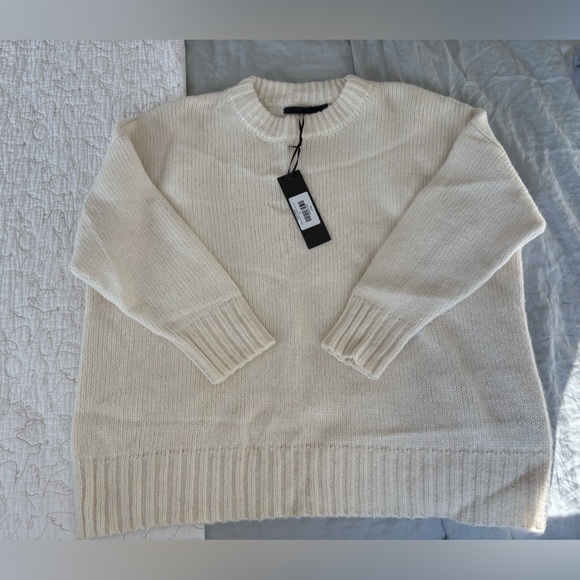 Jenni Kayne Cream Cocoon Crewneck Sweater - Picture 4 of 7